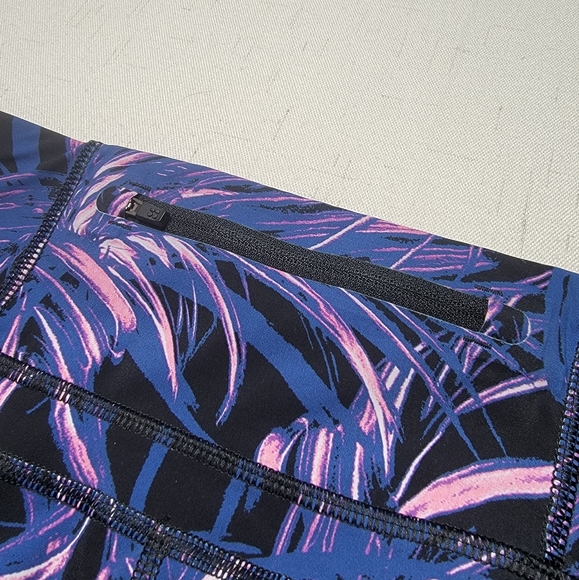 Sweaty Betty 7/8 length Neon Palm Leggings - Picture 10 of 12